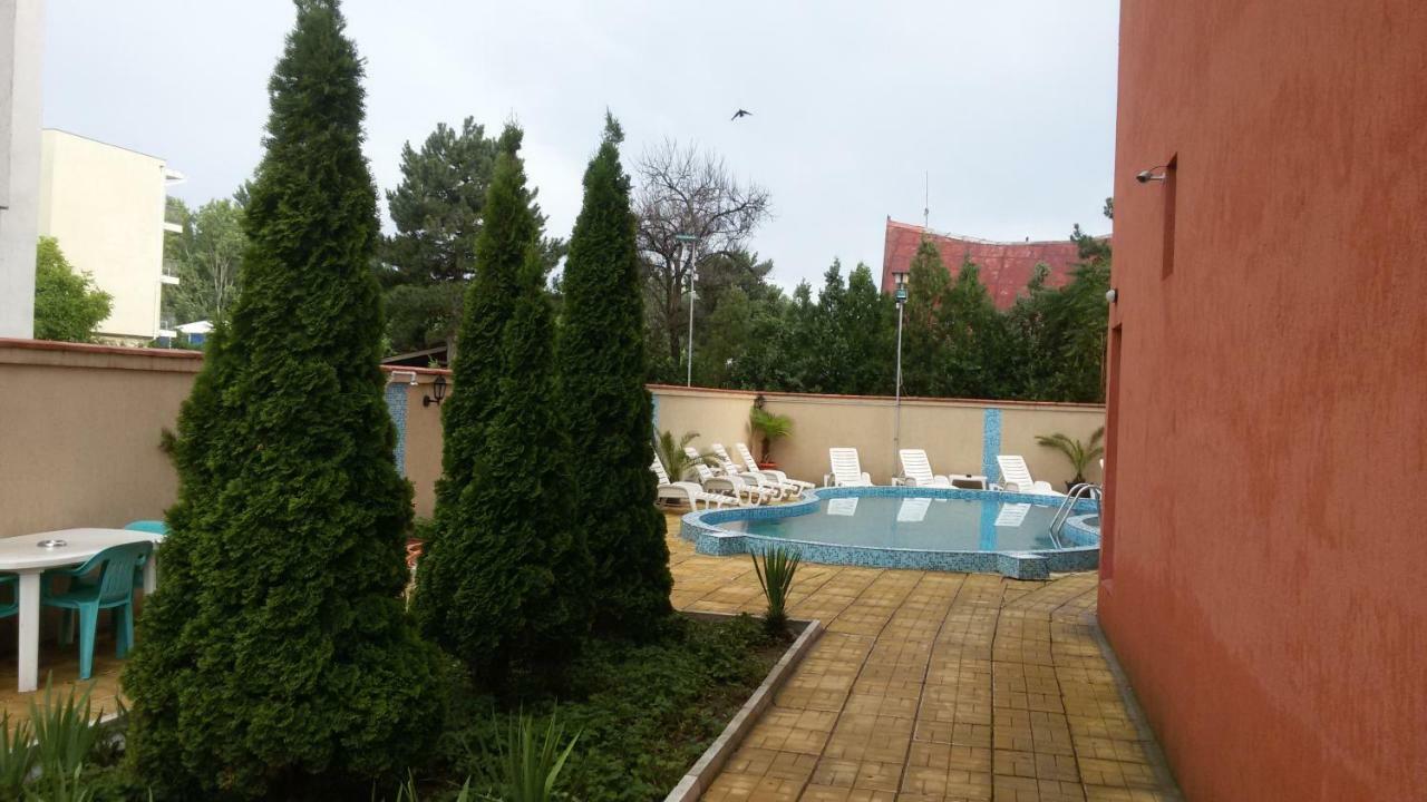 Къща Нанси Pantai Sunny Luaran gambar